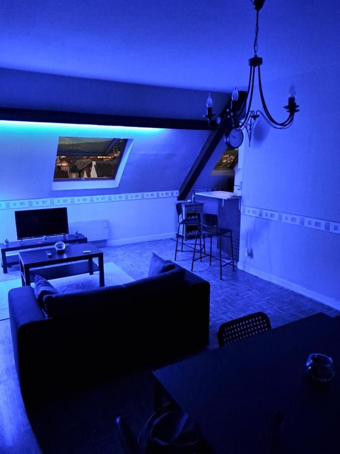Pied-A-Terre A Montlucon Apartment Екстериор снимка